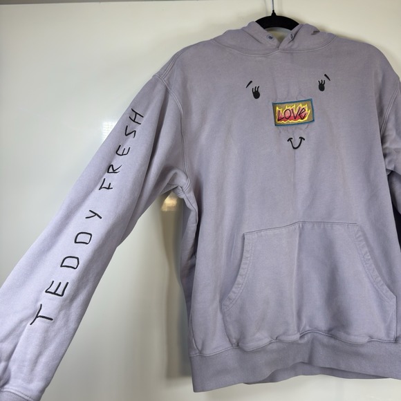 Teddy Fresh Smiley Face Love Hoodie Size Medium Lavender Purple Sweatshirt - Picture 3 of 8
